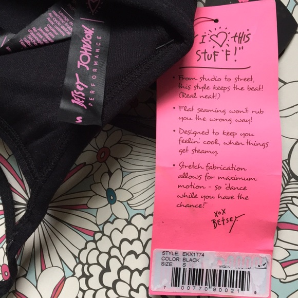 1 left! Betsey Johnson S NWT Strap Performance Bra - Picture 5 of 8